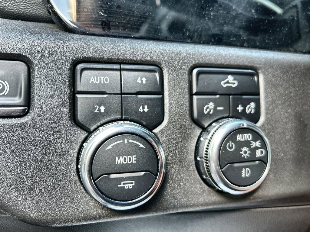Used 2024 GMC Sierra 1500 Elevation AWD/4WD image 24