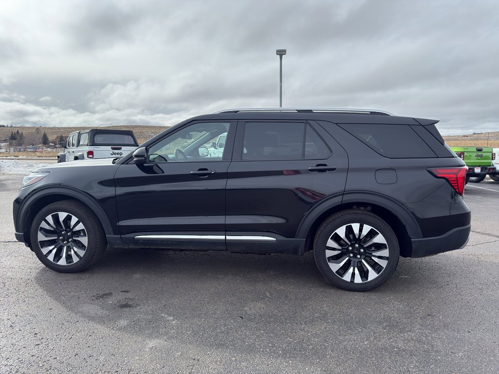 Used 2025 Ford Explorer Platinum w/ LUX Leather Package AWD/4WD image 8