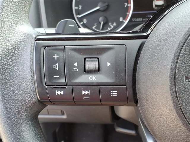 Used 2023 Nissan Rogue SV image 20