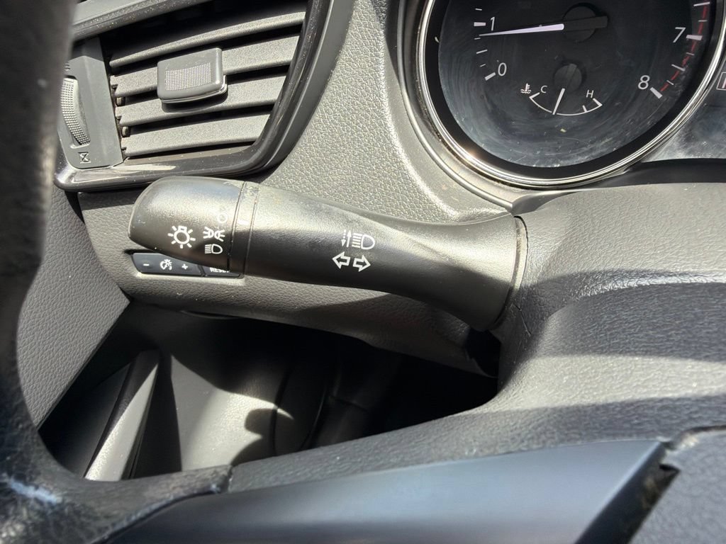 Used 2019 Nissan Rogue Sport S FWD image 27
