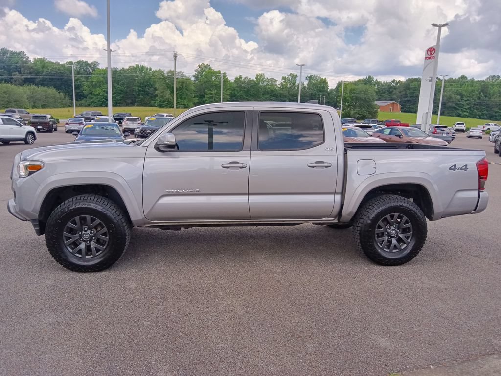 Used 2021 Toyota Tacoma SR5 w/ Technology Package AWD/4WD image 6