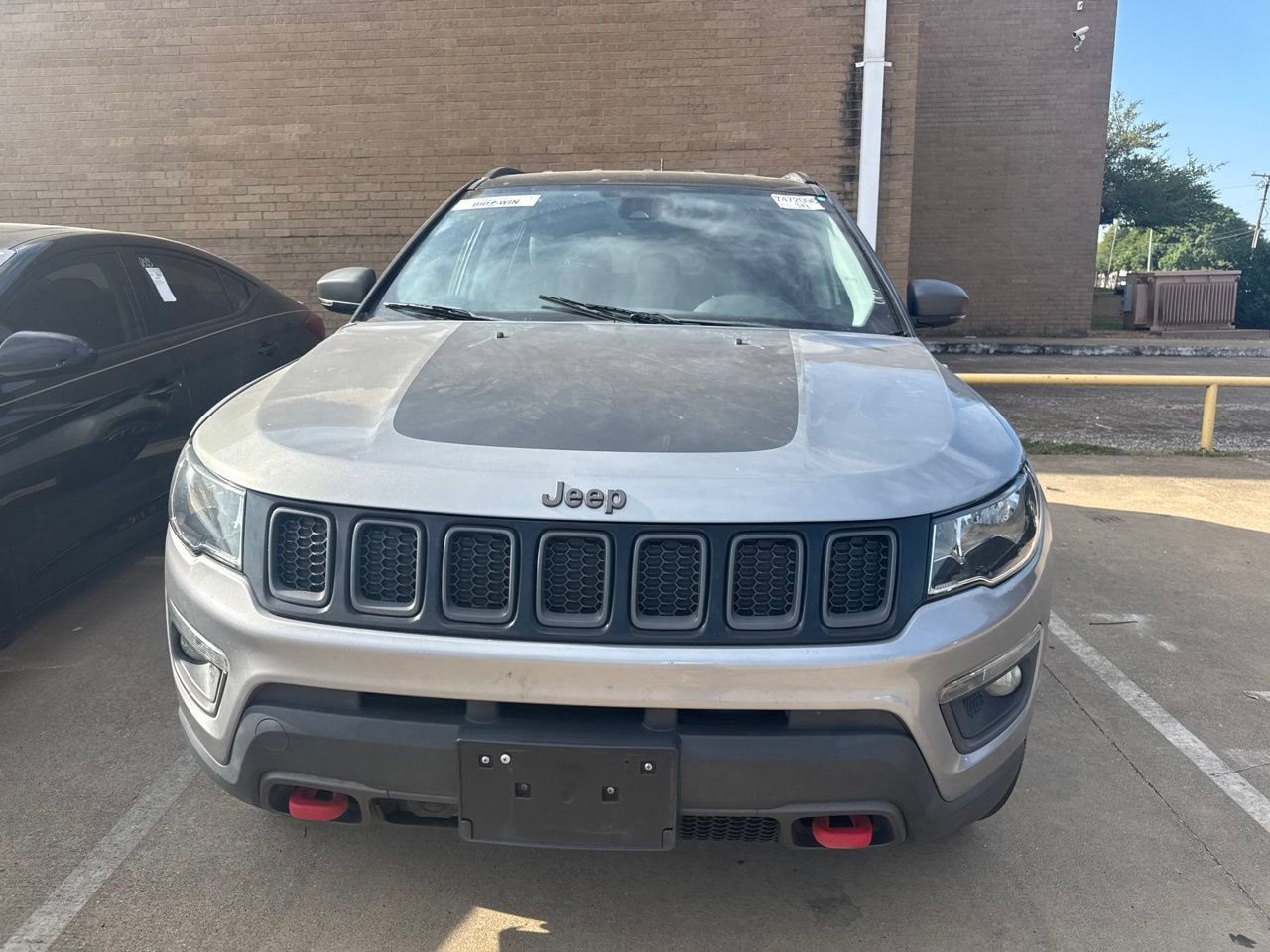 Used 2021 Jeep Compass Trailhawk AWD/4WD image 2