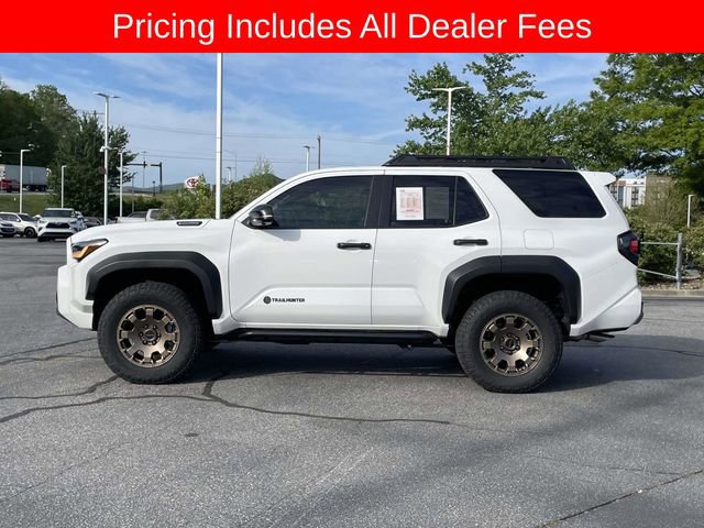 Used 2025 Toyota 4Runner Trailhunter AWD/4WD image 2