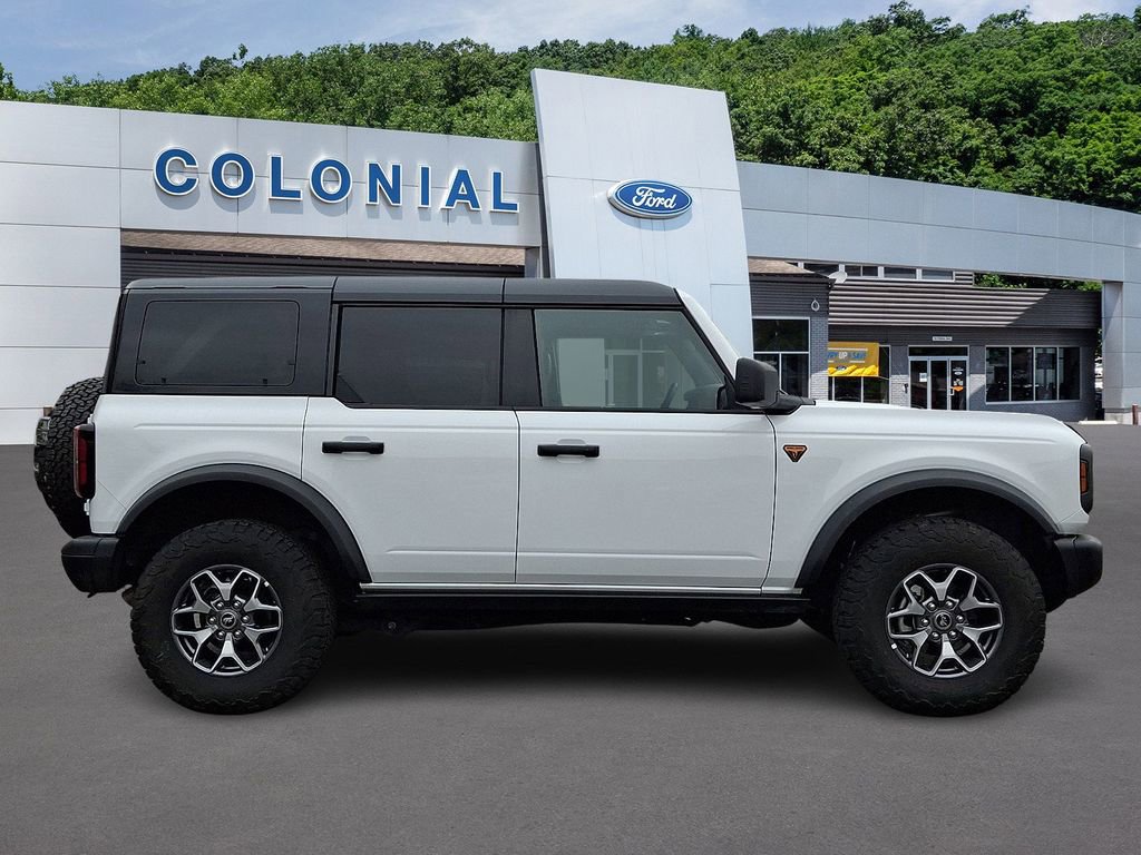 Certified 2025 Ford Bronco Badlands image 7