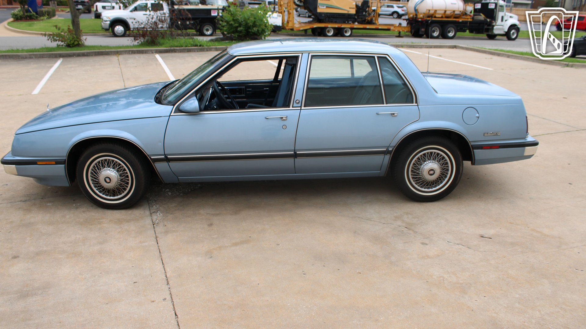 Used 1990 Buick Le Sabre Custom FWD image 26