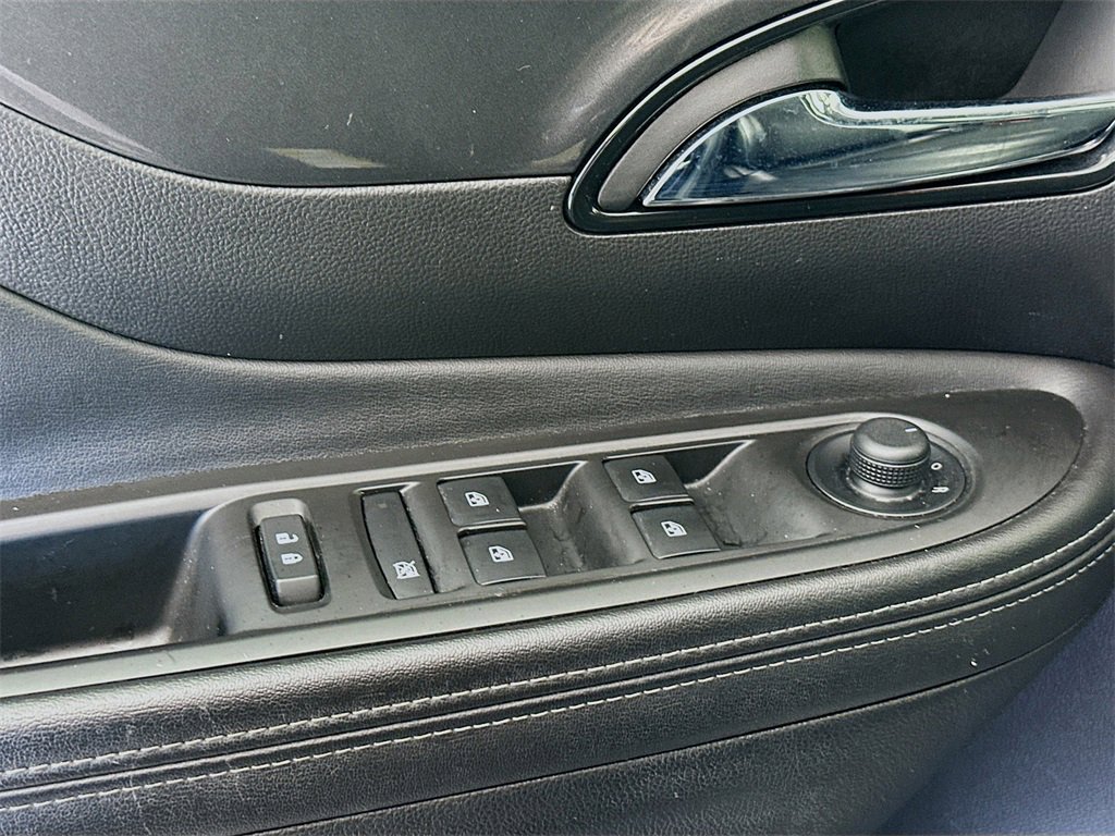 Used 2018 Buick Encore Preferred image 17