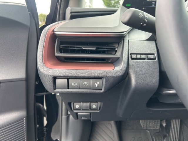 New 2026 Toyota Prius Plug-In Hybrid image 26