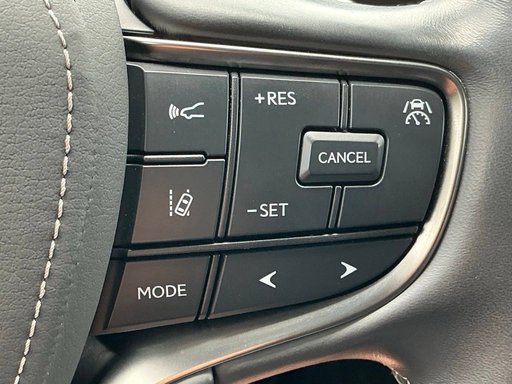 Certified 2023 Lexus LS 500h AWD w/ Luxury Package image 30