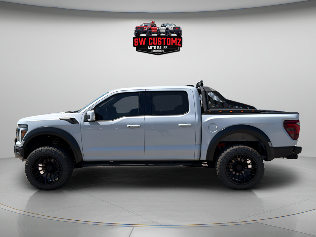 Used 2025 Ford F150 Raptor AWD/4WD image 4
