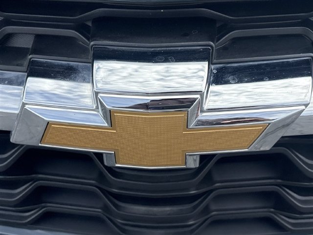 Used 2026 Chevrolet Trax LT w/ Sunroof Package FWD image 30
