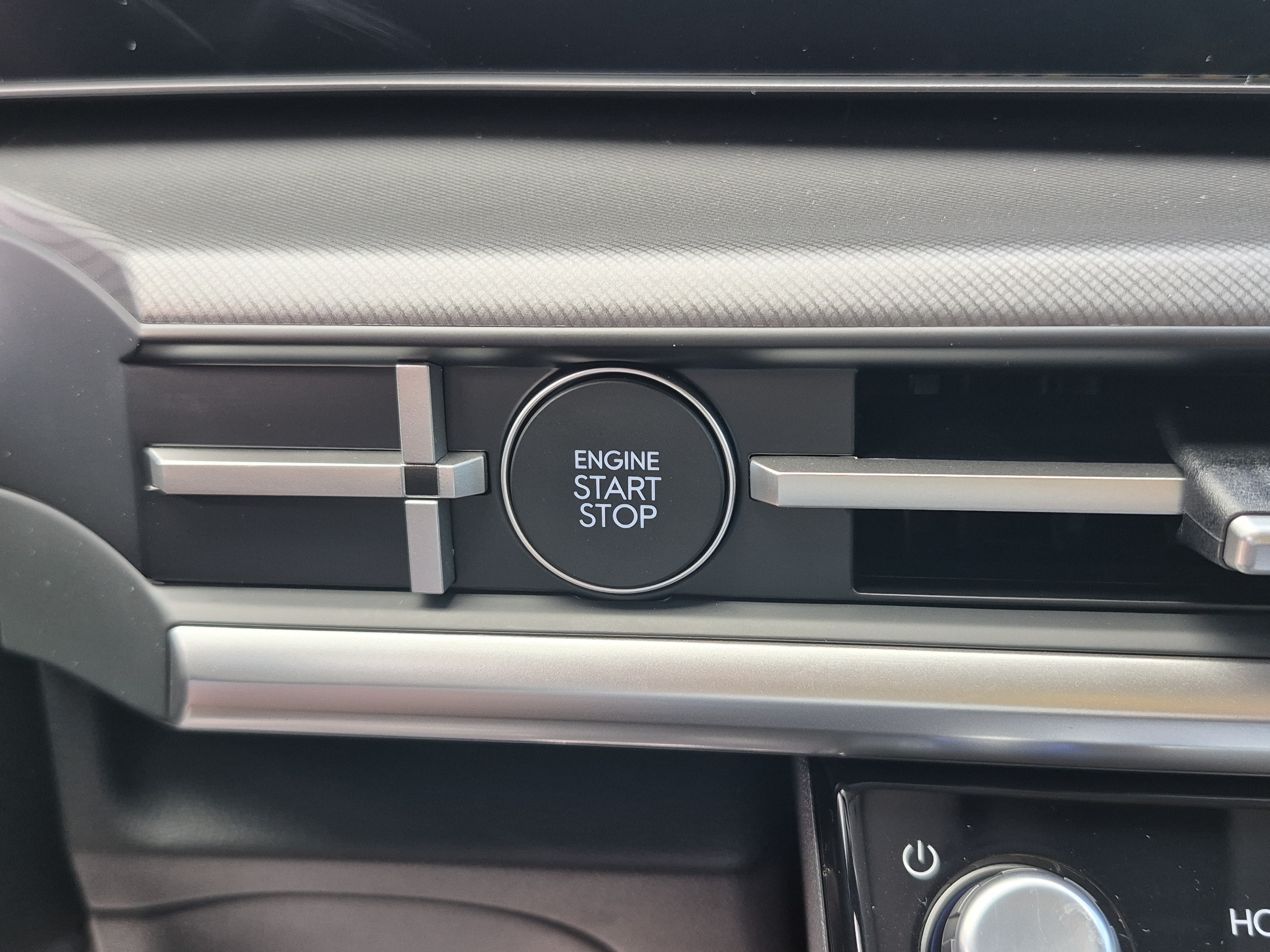 New 2027 Hyundai Santa Fe SE FWD image 35