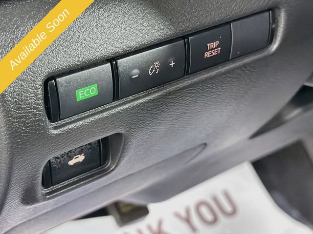 Used 2022 Nissan Sentra SV w/ All-Weather Package FWD image 10