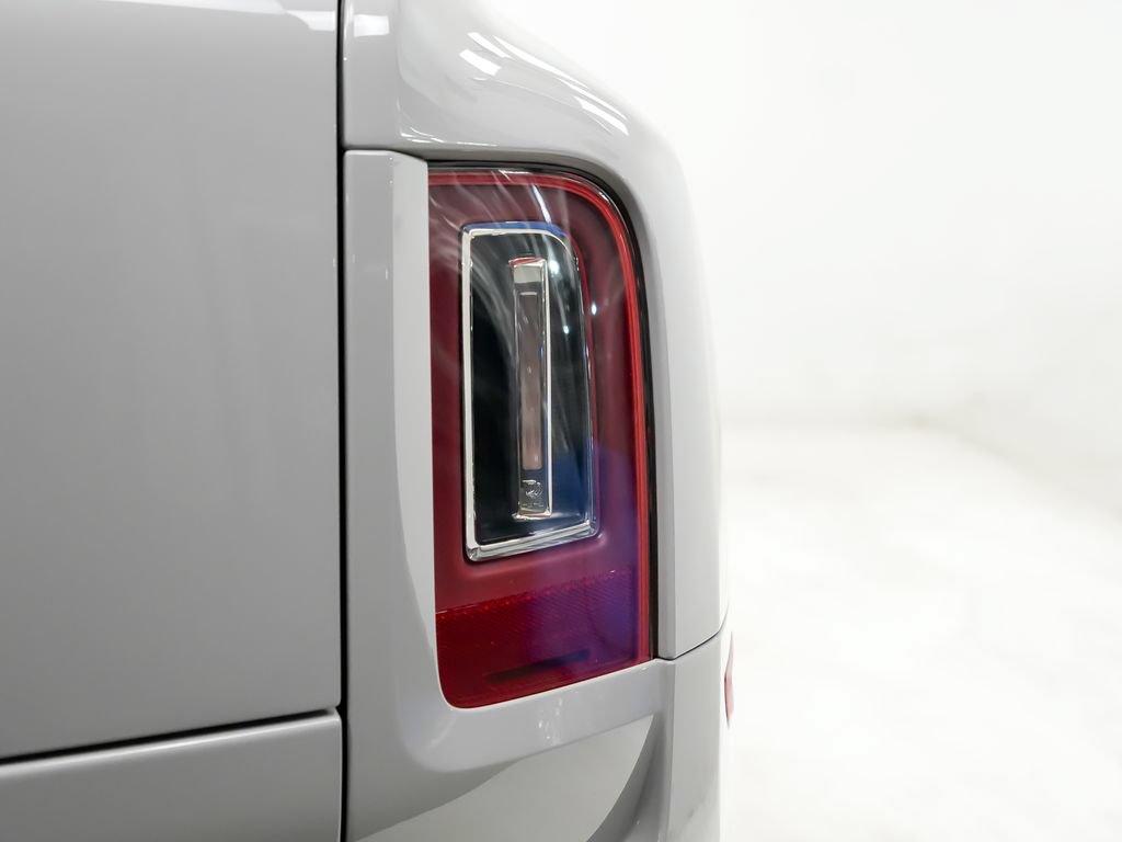 Used 2024 Rolls-Royce Cullinan Black Badge w/ Driver's Package AWD/4WD image 12