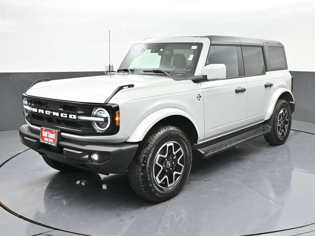 Certified 2026 Ford Bronco Outer Banks AWD/4WD image 1