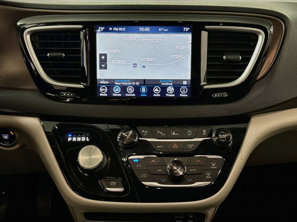 Used 2019 Chrysler Pacifica Touring Plus w/ Advanced Safetytec Group FWD image 13