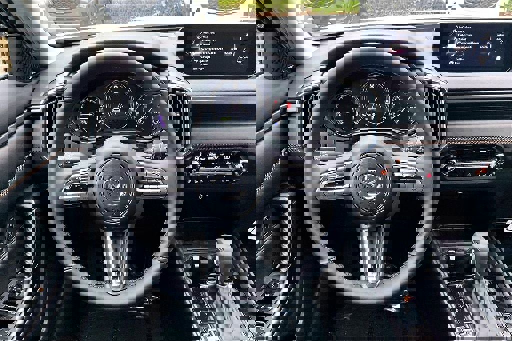 New 2026 MAZDA CX-50 2.5 Hybrid w/ Premium Plus Pkg image 4