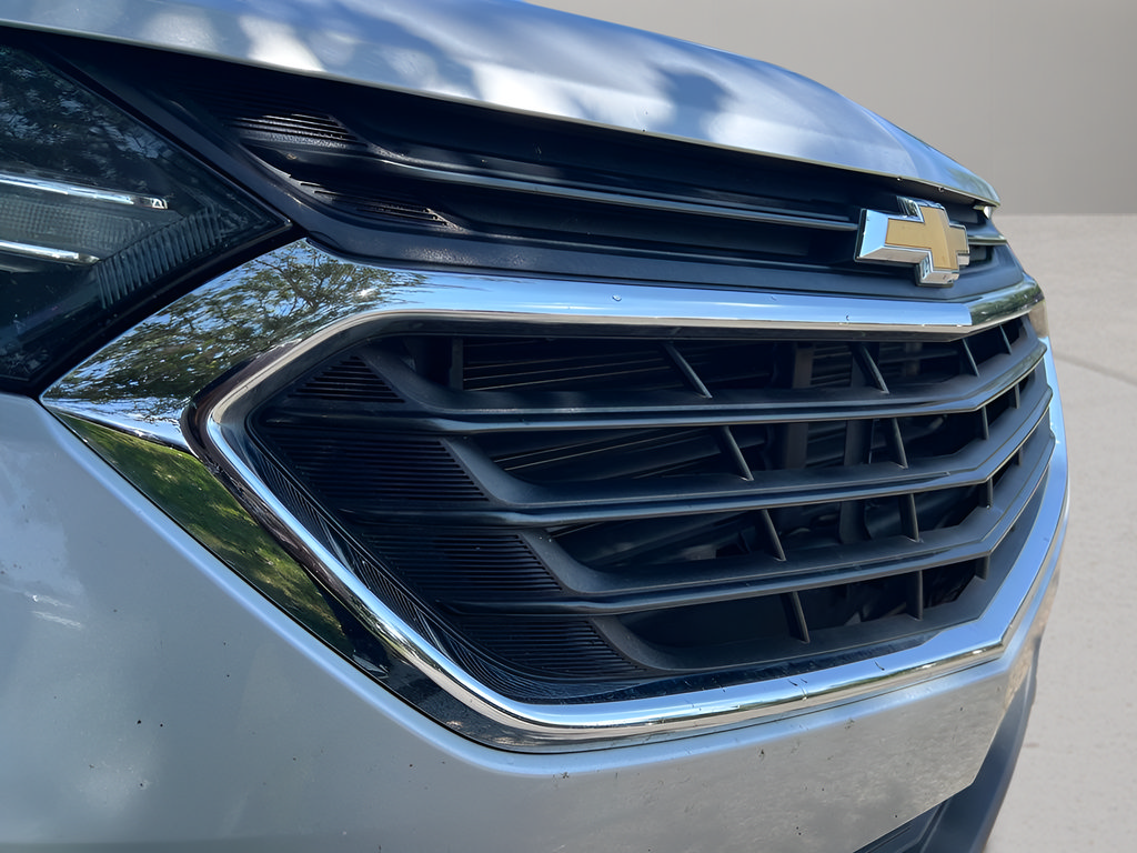 Used 2019 Chevrolet Equinox LT w/ Driver Convenience Package FWD image 9