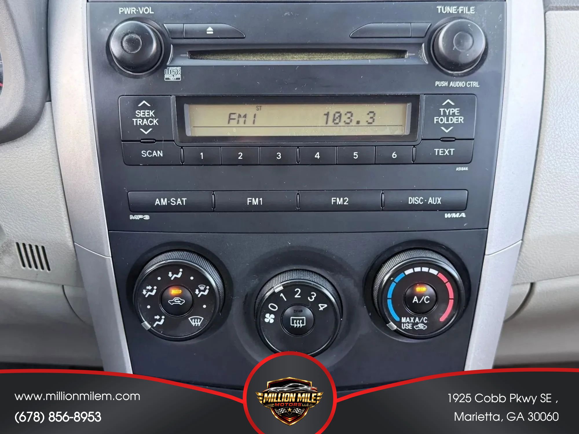 Used 2009 Toyota Corolla LE FWD image 25