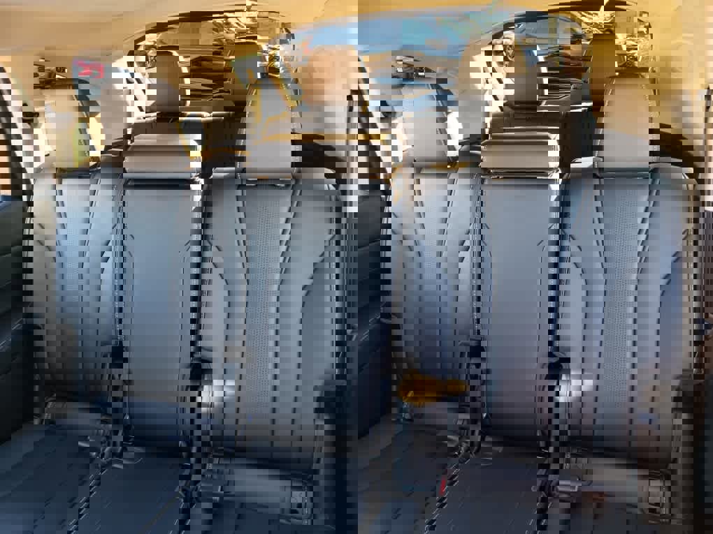 Used 2025 Acura MDX w/Technology Package image 15