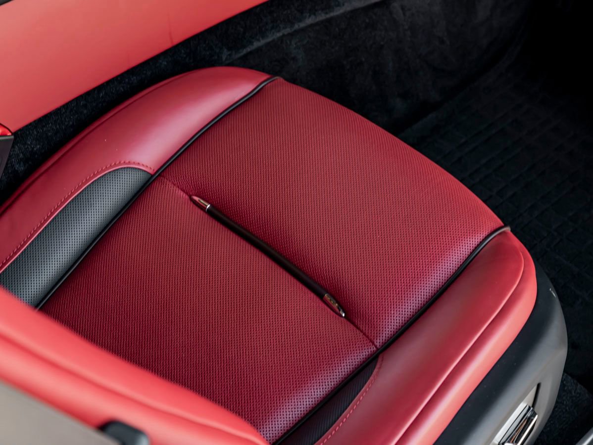 Certified 2019 Rolls-Royce Wraith RWD image 29