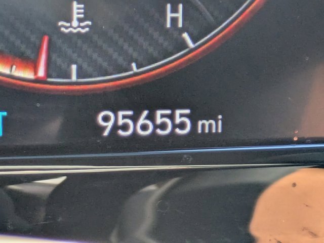 Used 2022 Hyundai Elantra SEL w/ Convenience + Premium Package image 23