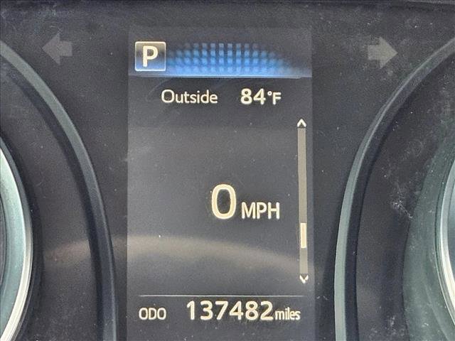 Used 2018 Toyota Camry FWD image 14