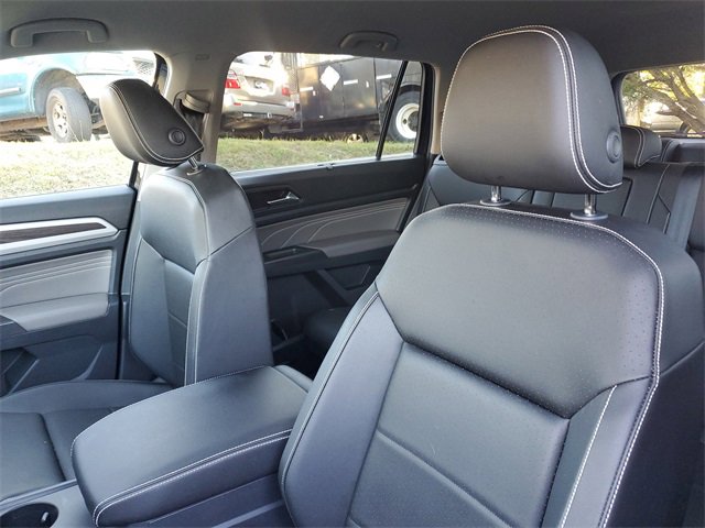 Certified 2023 Volkswagen Atlas SE image 19