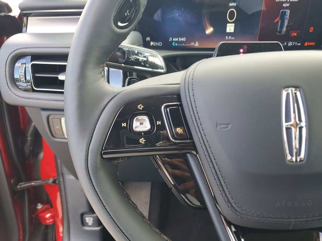 New 2025 Lincoln Aviator 2WD w/ Jet Appearance Package image 25