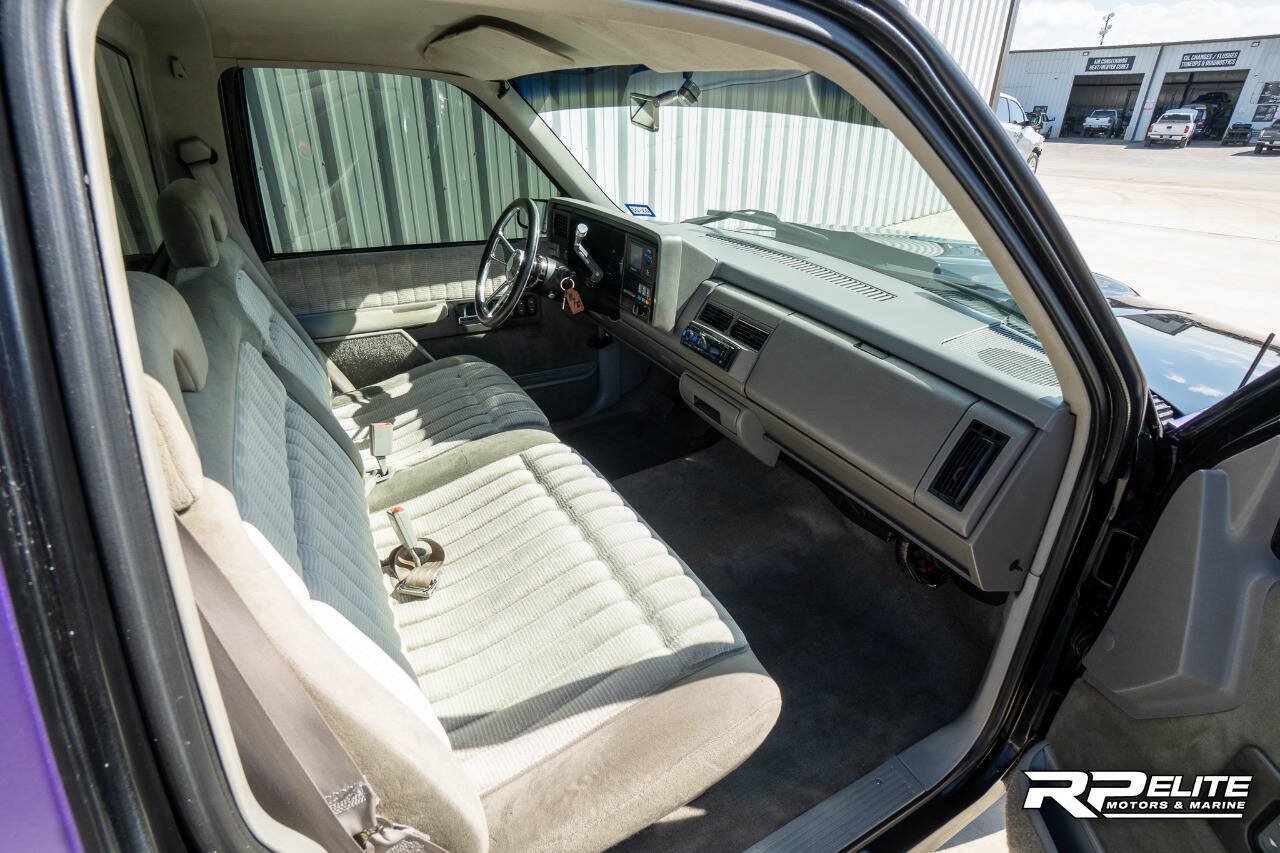 Used 1994 Chevrolet Silverado 1500 2WD Regular Cab image 74