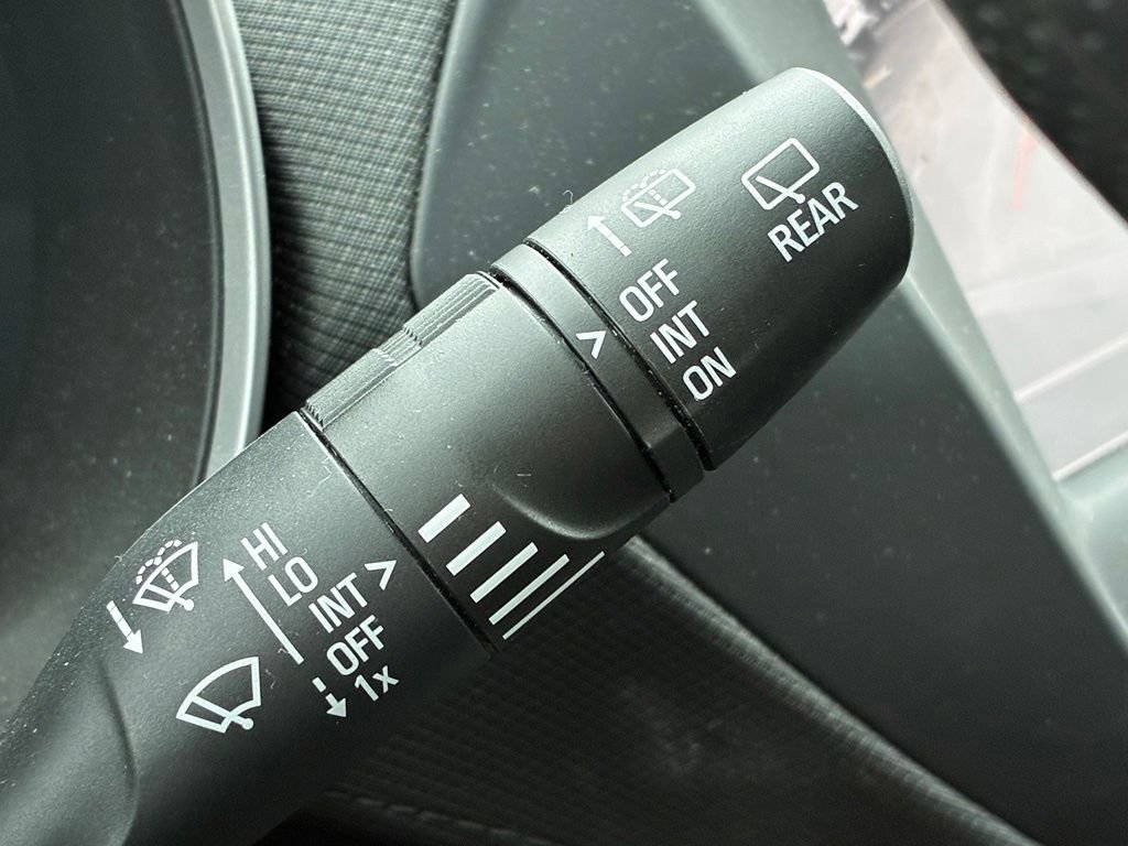 Used 2023 Chevrolet TrailBlazer LS FWD image 8