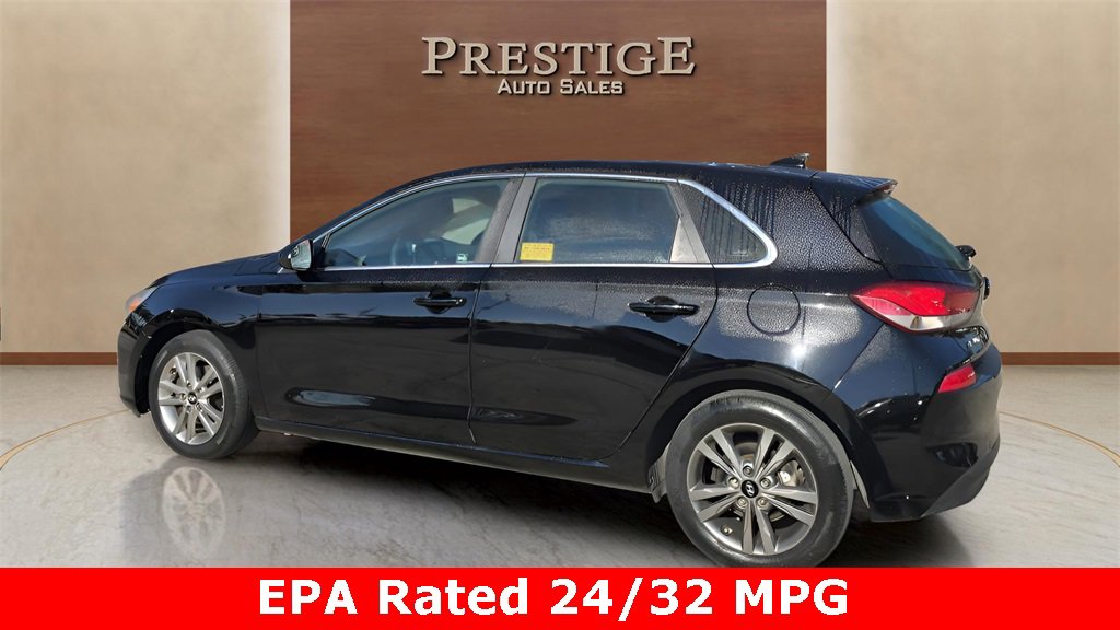 Used 2018 Hyundai Elantra GT image 15