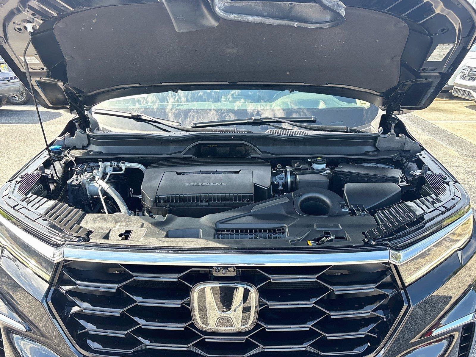 Certified 2023 Honda Pilot Elite image 37