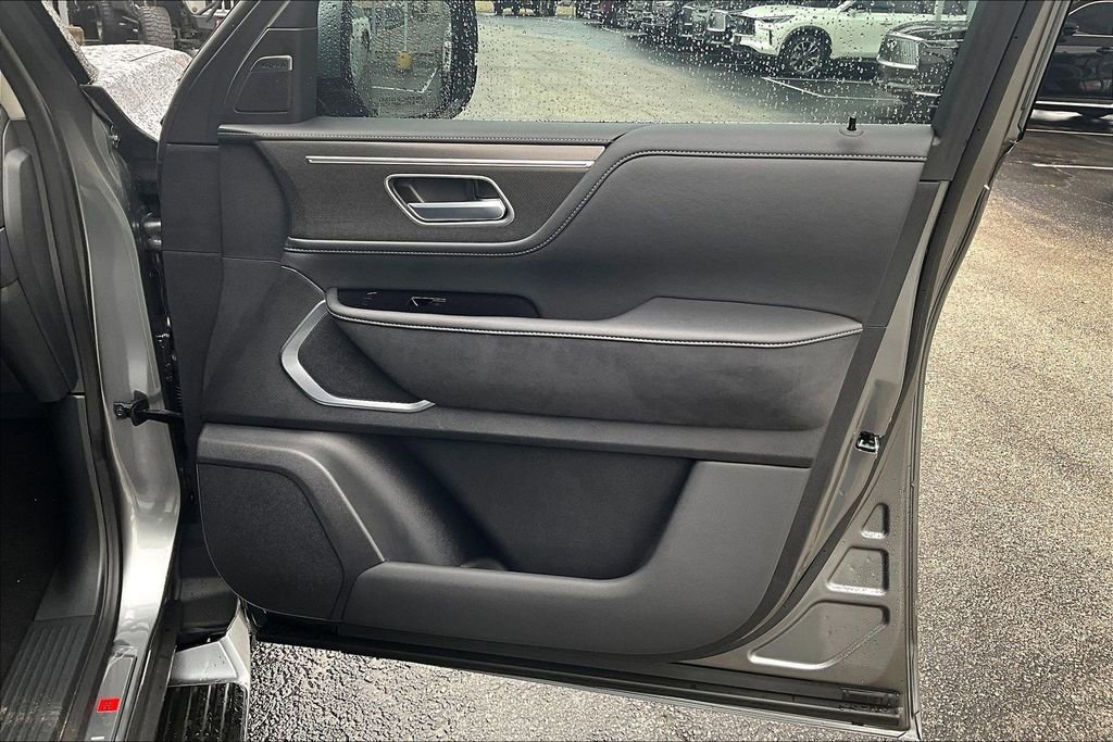 New 2026 INFINITI QX80 Luxe RWD image 20
