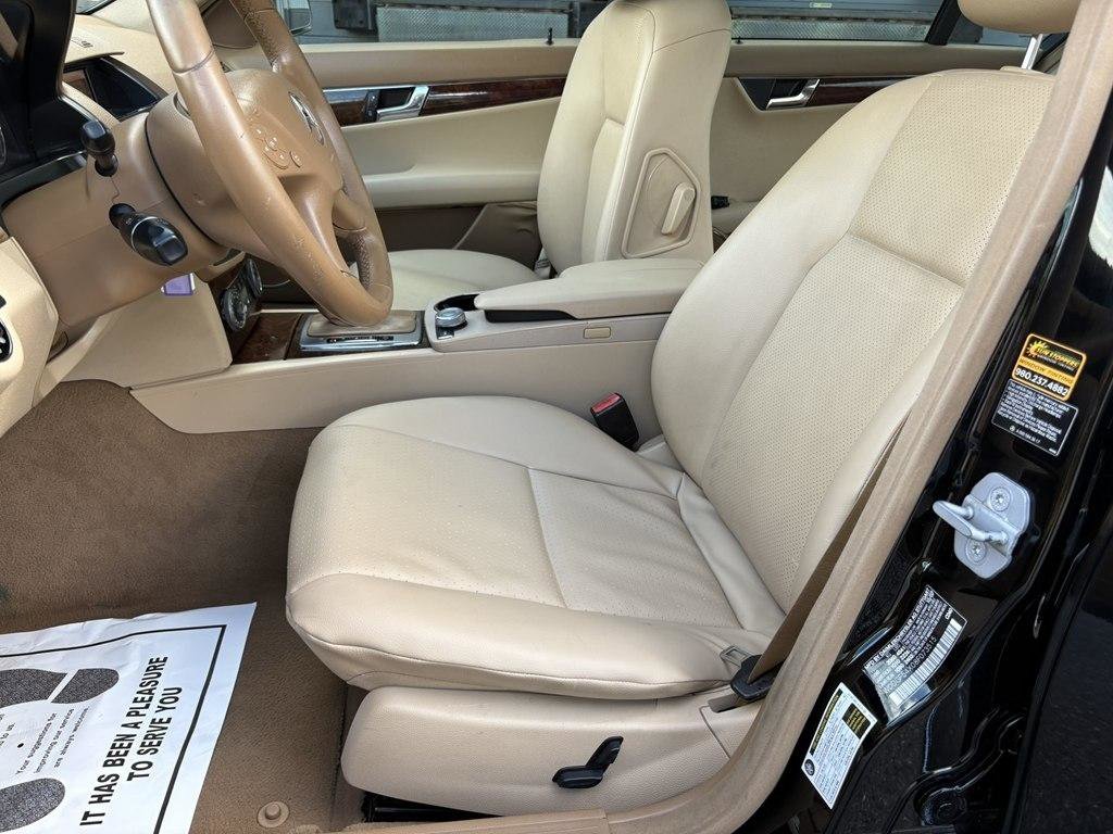 Used 2008 Mercedes-Benz C 300 Luxury w/ P1 Pkg image 15