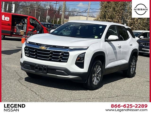 Used 2025 Chevrolet Equinox LT AWD/4WD image 4