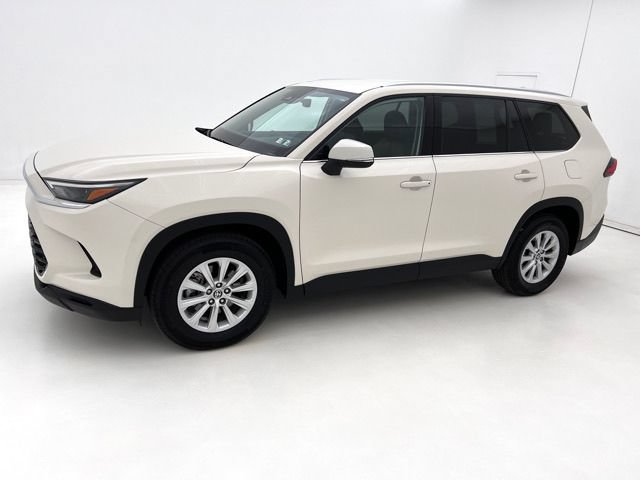 Used 2024 Toyota Grand Highlander AWD image 5