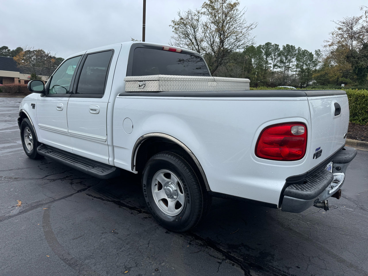 Used 2001 Ford F150 XLT image 3