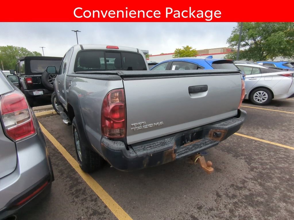 Used 2014 Toyota Tacoma 4x4 Access Cab w/ Convenience Package image 4