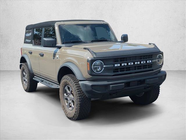 Used 2025 Ford Bronco Big Bend AWD/4WD image 3
