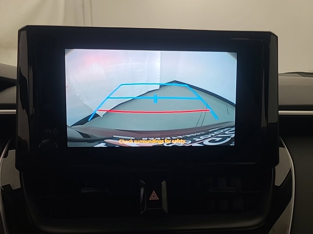 Used 2025 Toyota Corolla LE FWD image 35