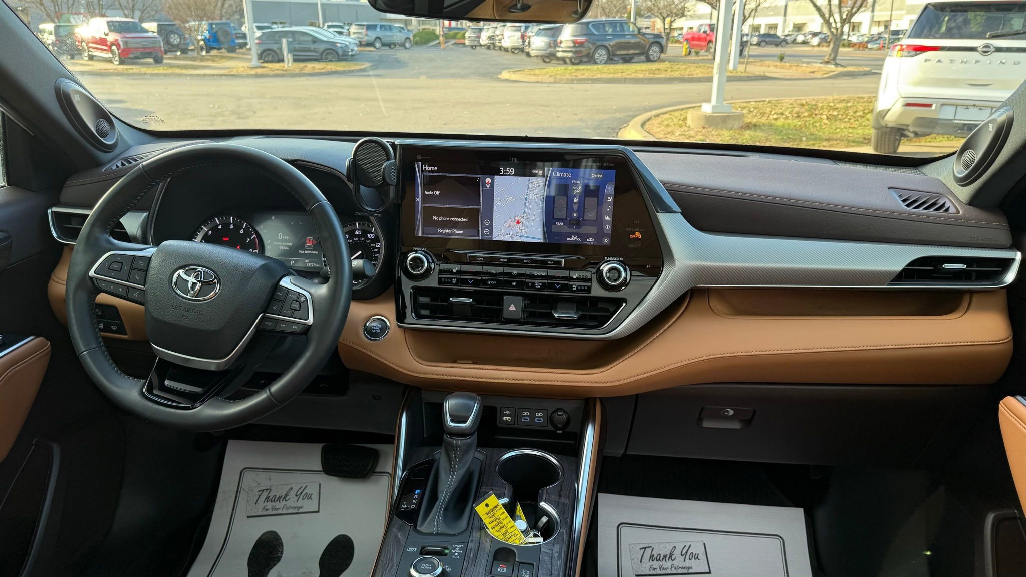 Used 2022 Toyota Highlander Platinum image 27