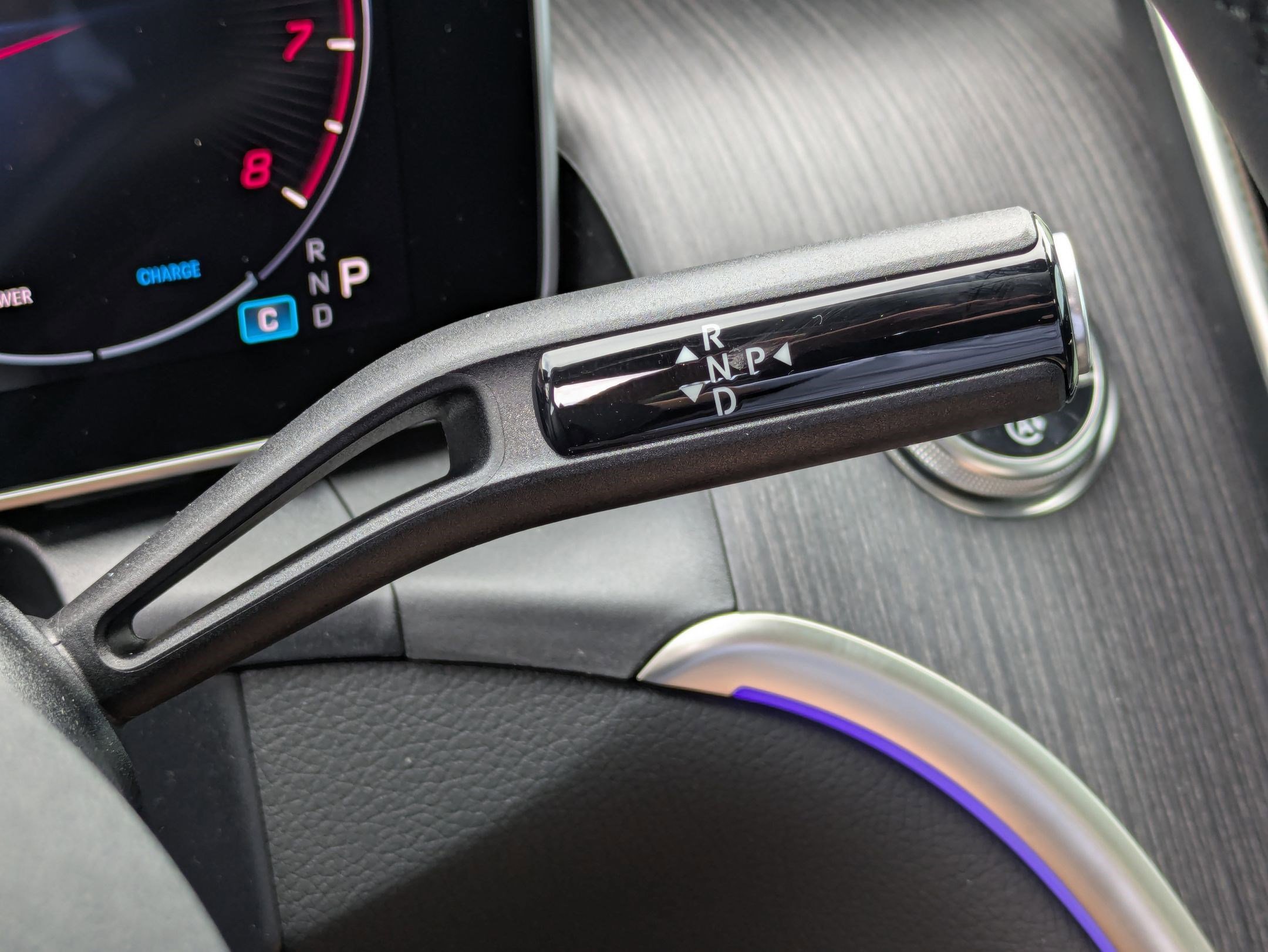 Certified 2025 Mercedes-Benz GLC 300 4MATIC image 25