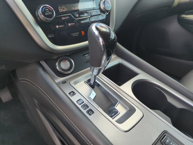 Certified 2024 Nissan Murano SV w/ SV Midnight Edition Package FWD image 39