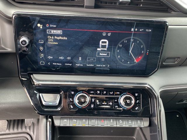Used 2024 GMC Sierra 1500 AT4X image 11