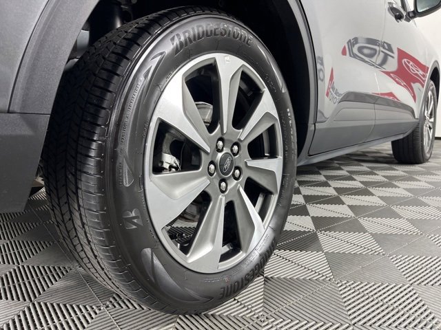 Used 2025 Ford Escape Platinum image 21