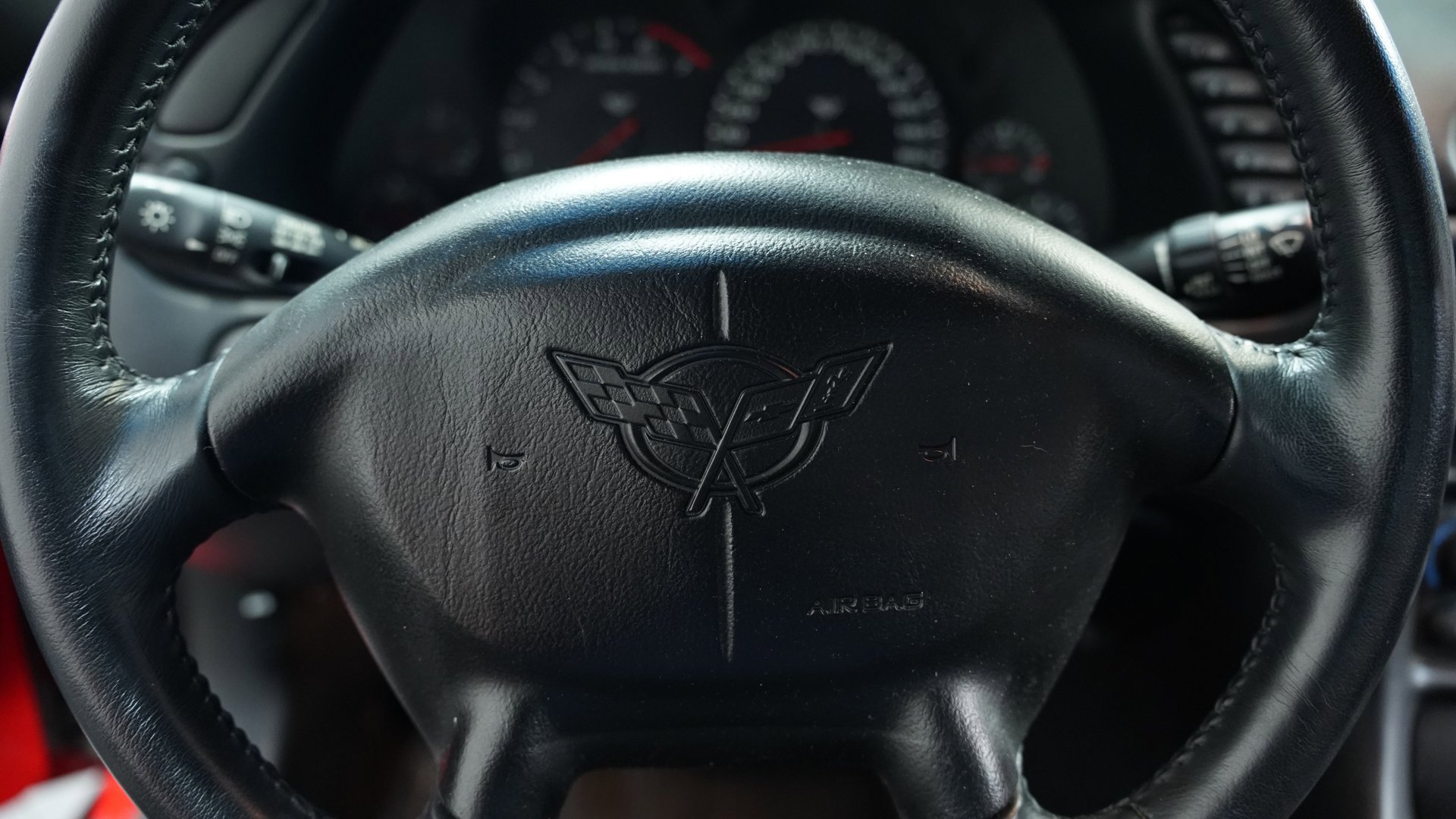 Used 1997 Chevrolet Corvette Coupe w/ Memory Pkg image 34