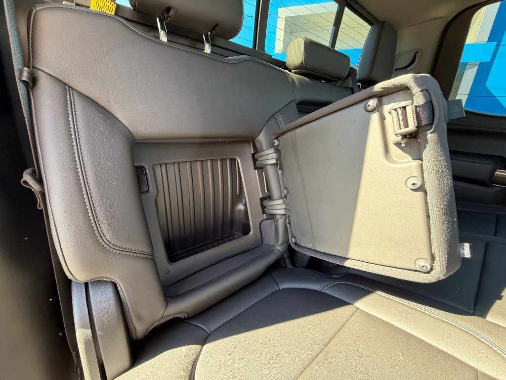 Certified 2019 Chevrolet Silverado 1500 LT Trail Boss AWD/4WD image 40