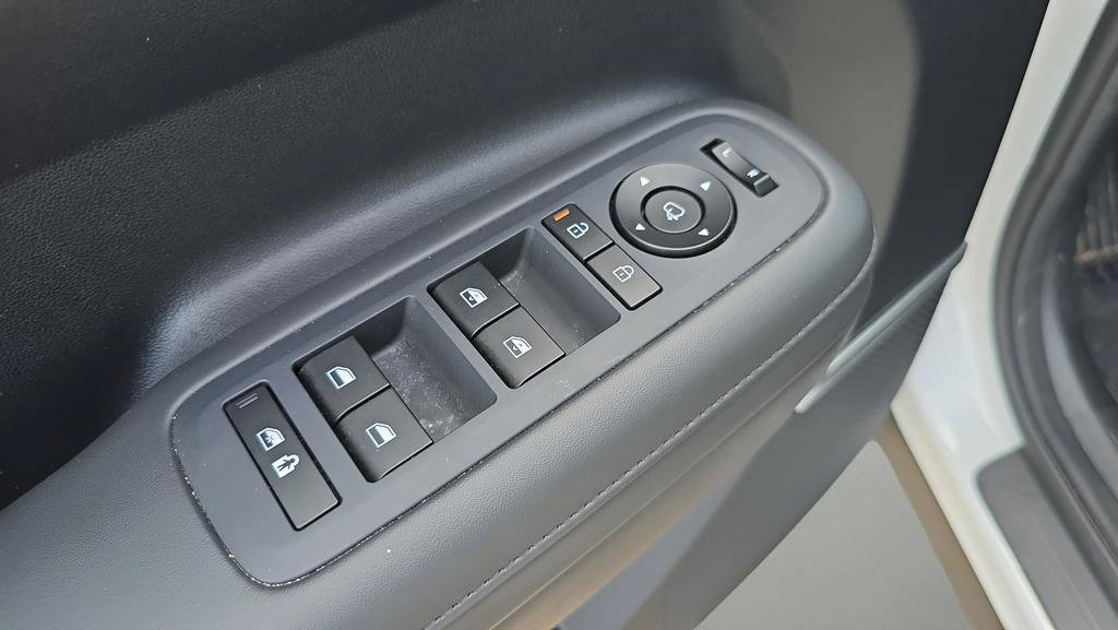 Certified 2024 Hyundai Santa Fe Limited AWD/4WD image 16