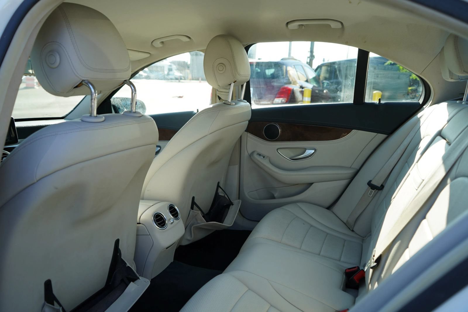 Used 2015 Mercedes-Benz C 300 Sedan image 10
