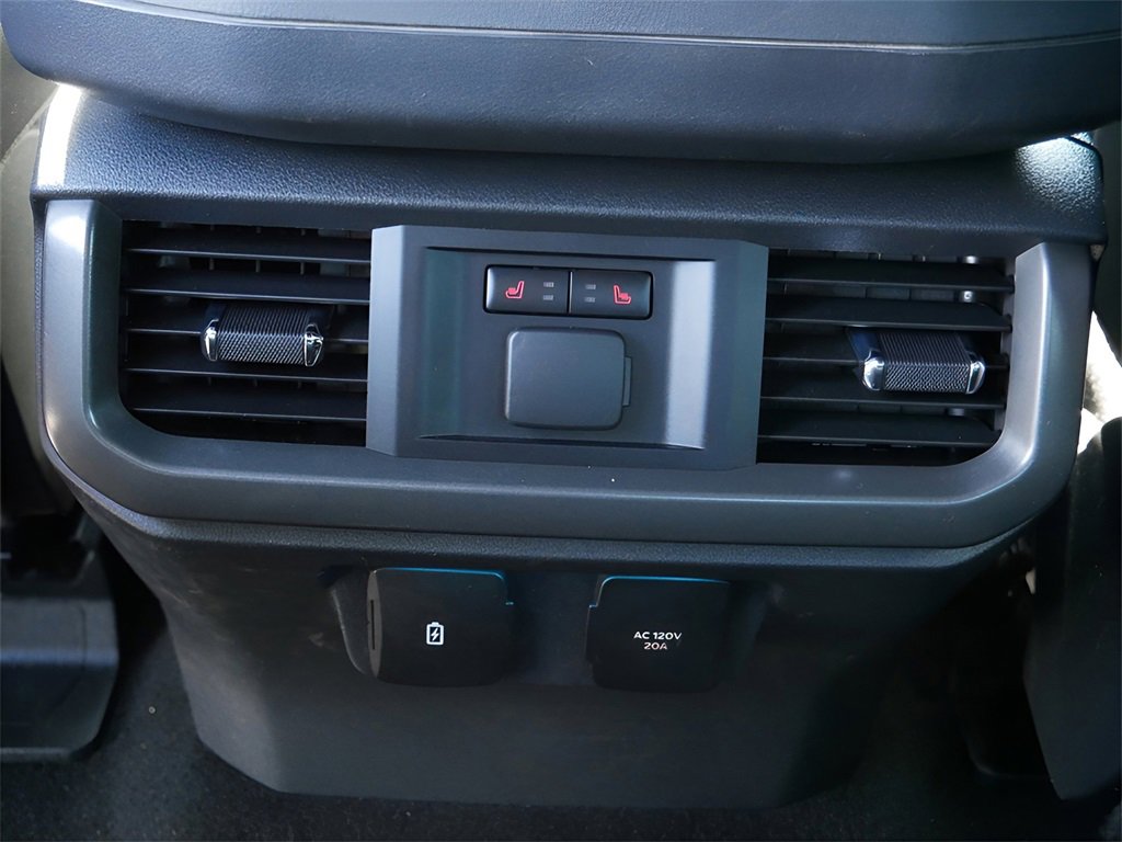 Used 2024 Ford F150 Lariat w/ Equipment Group 502A High image 15